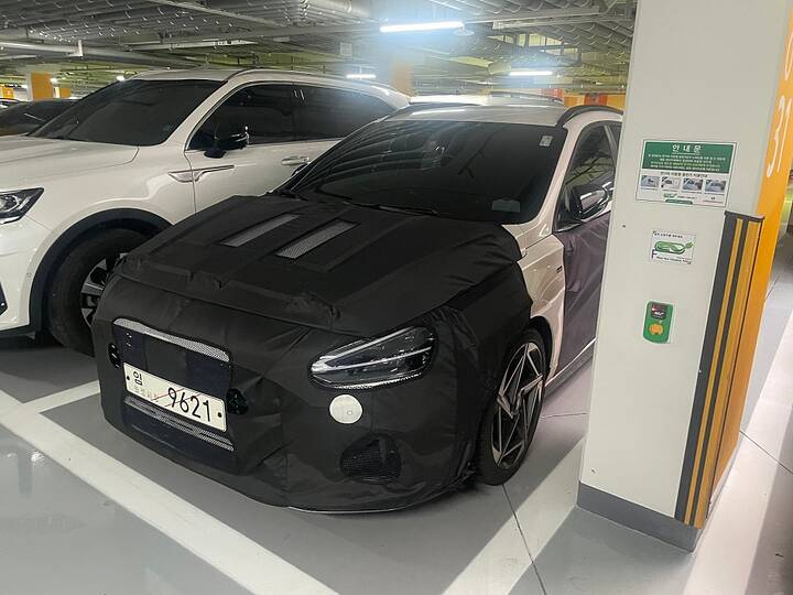 thumb-2ef985368089a72bac42d6d1f48d1f5e_1765784167_7474_950x713