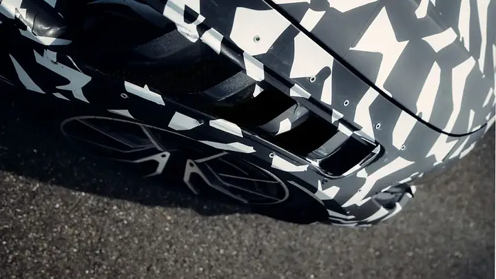 Mercedes-AMG CLE Mythos newcarscoops 05ctonp1