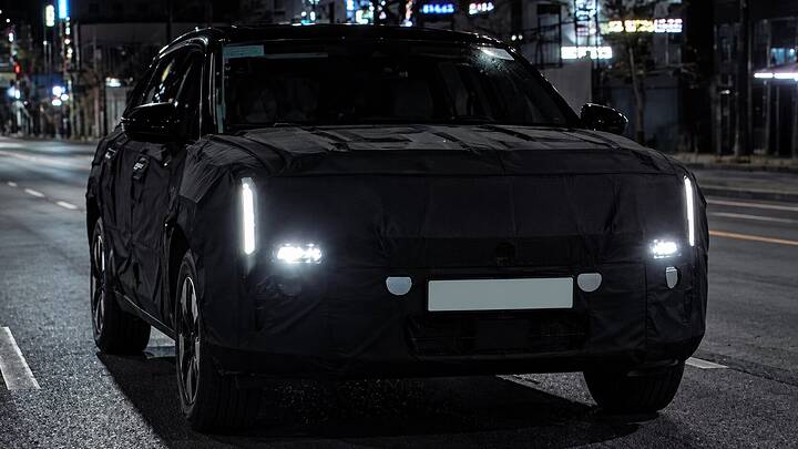 2027 Hyundai Santa Fe Facelift_newcarscoops_2
