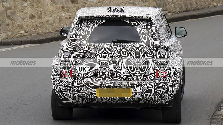 land-rover-baby-defender-80-2026-fotos-espia-2025110794-1761759007_21