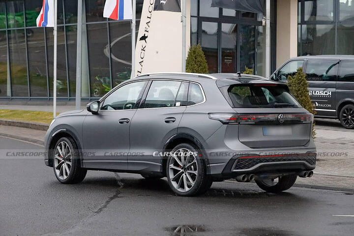 2027 Volkswagen Tiguan R -newcarscoops-0016