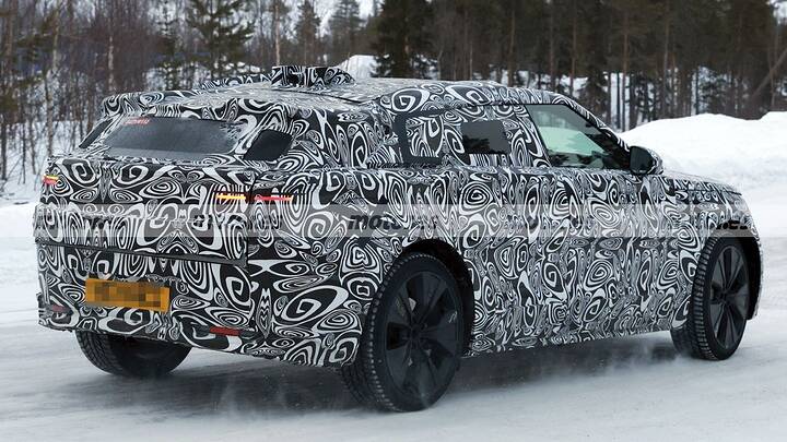 range-rover-velar-ev-2026-pruebas-invierno-2025107423-1743164068_19
