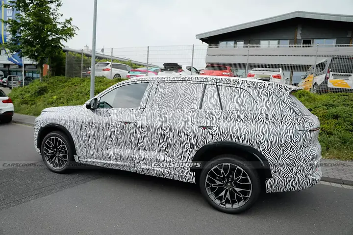 Audi-Q6-etron-China-scoop-00008-1536x1024