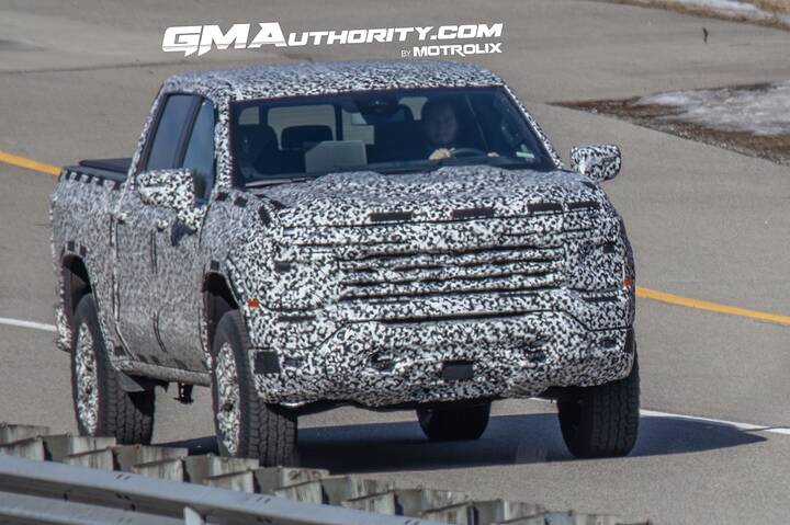 imgi_46_2027-Chevrolet-Silverado-Trail-Boss-1500-Prototype-Spy-Shots-March-2026-Light-Camo-Exterior-002-front-three-quarters