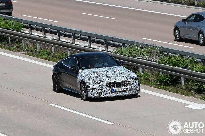 mercedes-amg-cle-63-c236-newcarscoops-3