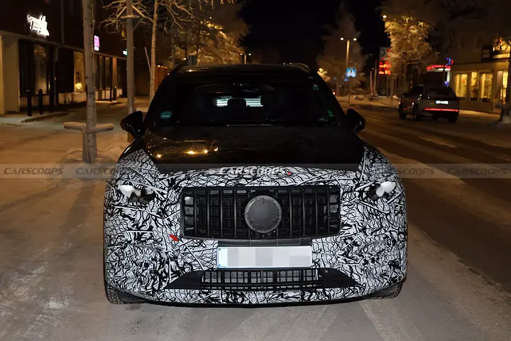 2027-Mercedes-AMG-GLC-43-newcarscoops-1