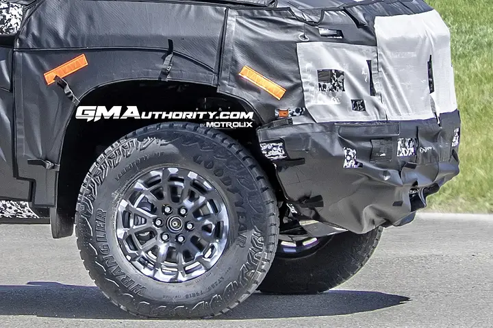 2027-Chevrolet-Silverado-ZR2-1500-Prototype-Spy-Shots-May-2025-Exterior-005-35-Inch-Goodyear-Territory-MT-tire-18-inch-wheel