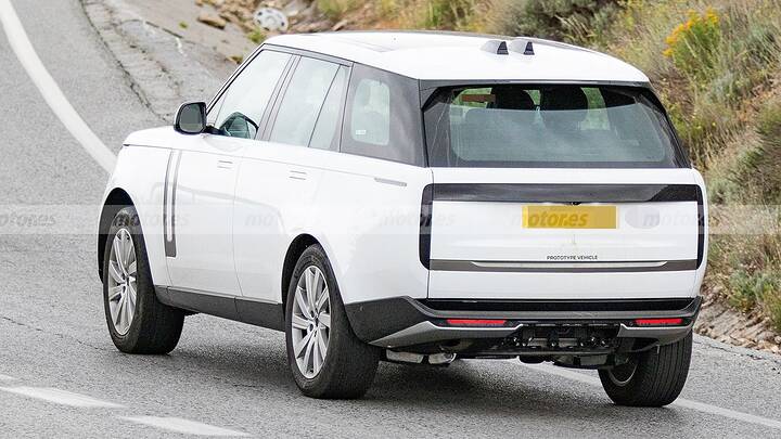 The new 2026 Range Rover hunted inside and out, the British SUV gets an 11-day update