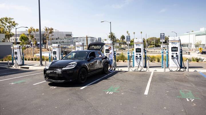 Prototype of the full electric Macan, 2022, Porsche AG