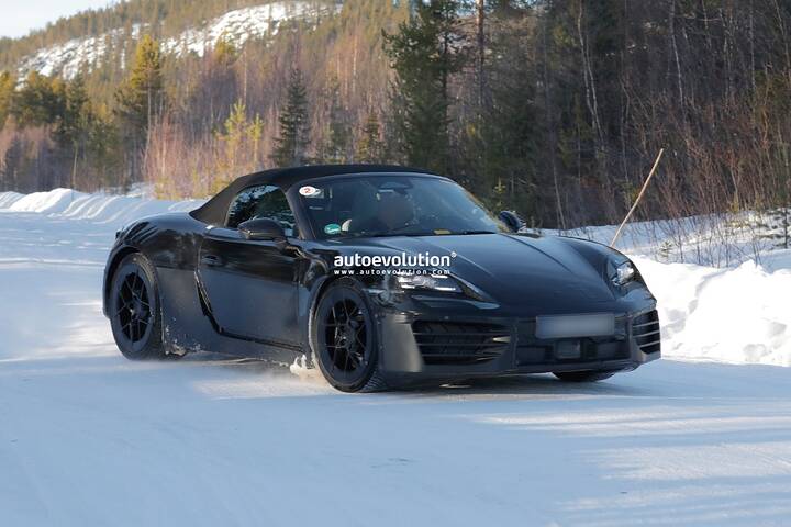 imgi_35_2027-porsche-718-electric-starts-fourth-winter-testing-season_4