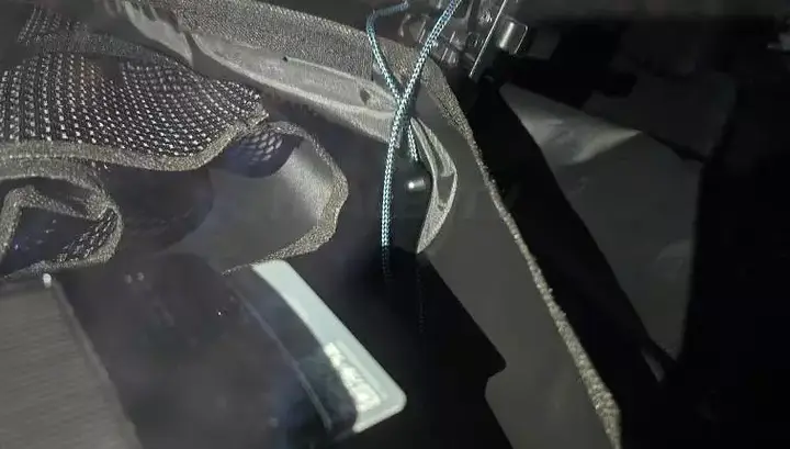 hyundai-elantra-cn8-first-look-inside-2_newcarscoops.jpg