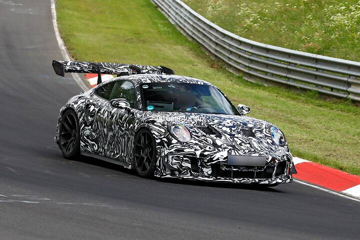 porsches-newcarscoops-2027-updated-gt3-rs-hits-the-nurburgring_3