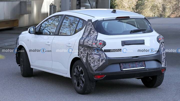 dacia-sandero-facelift-2026-als-erlkonig (1)