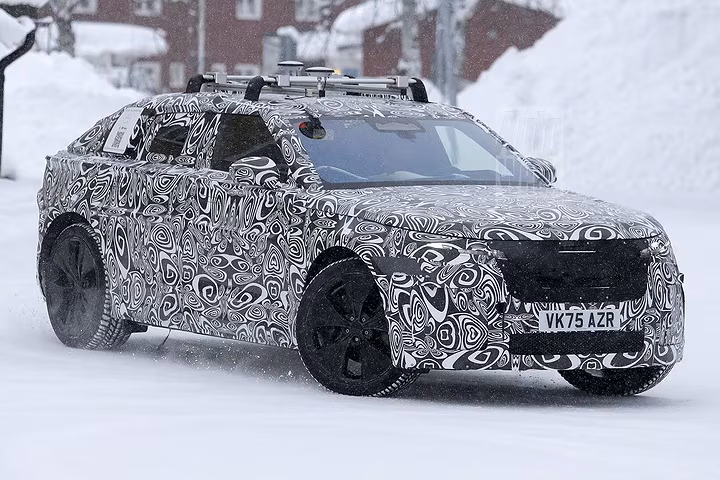 2027 Range Rover Velar - newcarscoops - 270668000