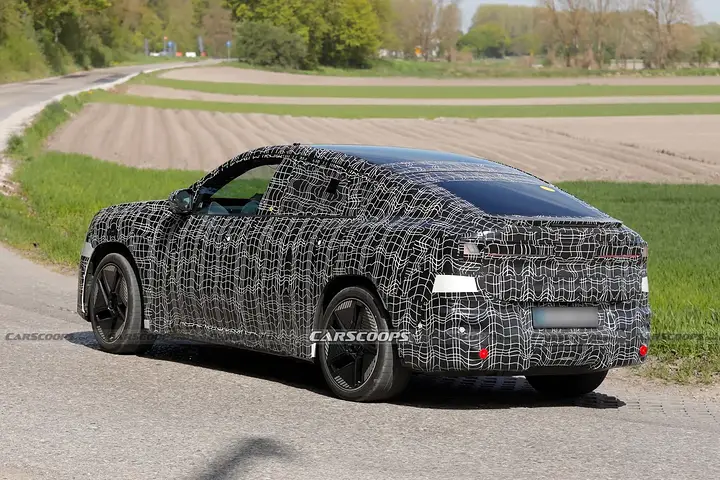 BMW-iX4-scoop-spy-shots-00010