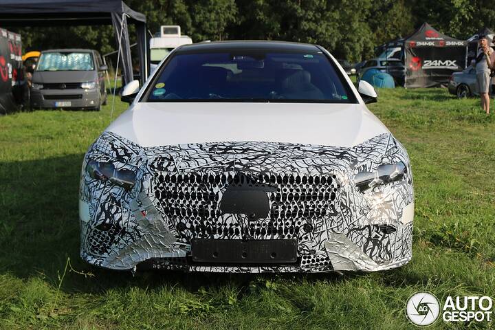 mercedes-benz-s-klasse-w223-2026-e15d6-c219917082025190944_3