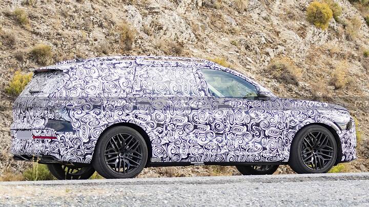 Audi confirma el Q9, un mastodonte de lujo con 7 plazas que apunta directo al Mercedes GLS 10