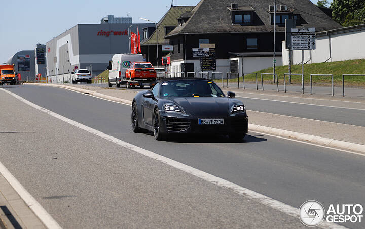 porsche-718-boxster-ev-2025-71337-c915513062025114128_2