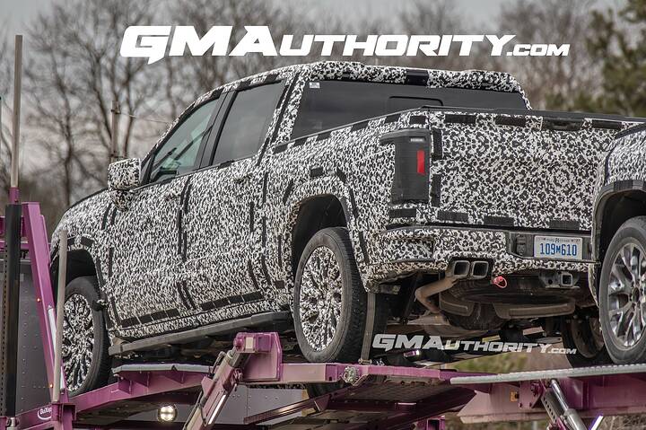 imgi_120_2027-Chevrolet-Silverado-1500-High-Country-Prototype-Spy-Shots-February-2026-Light-Camo-Exterior-009