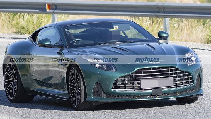 Cazado el próximo DB12 AMR en pruebas, esta mula de Aston Martin deja claro que habrá más de 700 CV 1