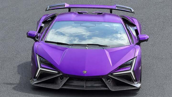 Buen Jet se viene para 2027!! BRUTAL @lamborghini Revuelto SV 😎--Que os parece este render Si n