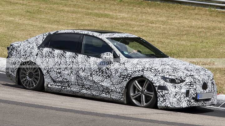 mercedes-clase-c-eq-fotos-espia-nurburgring-2025109651-1755595012_4