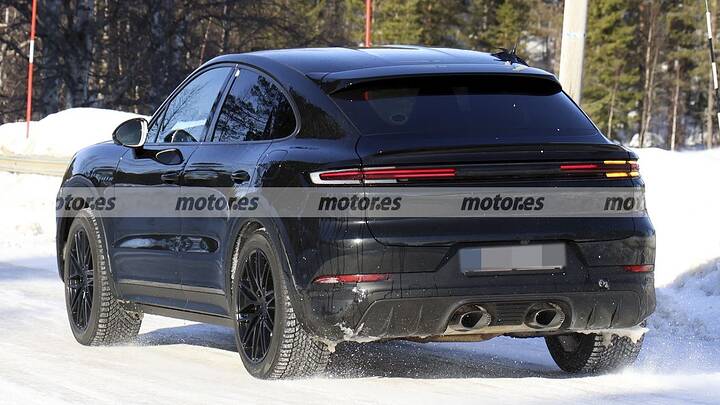 porsche-cayenne-coupe-turbo-gt-2026113163-1773826000_26