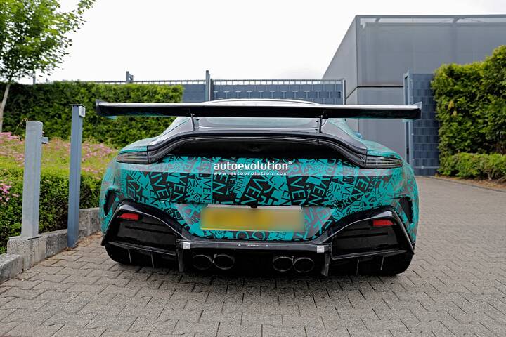 spy-photos-2027-aston-martin-vantage-rs-newcarscoops-with-more-production-intent-parts_18
