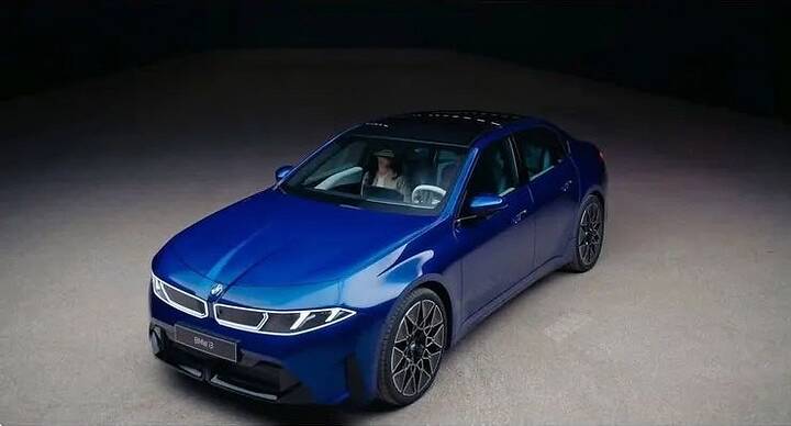 2027 BMW i3 leaked_newcarscoops_OXR0D