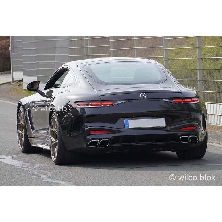 Mercedes-AMG GT facelift spied in Nürburg!#Mercedes #amg #amggt #Erlkönig #nürburgring (2)