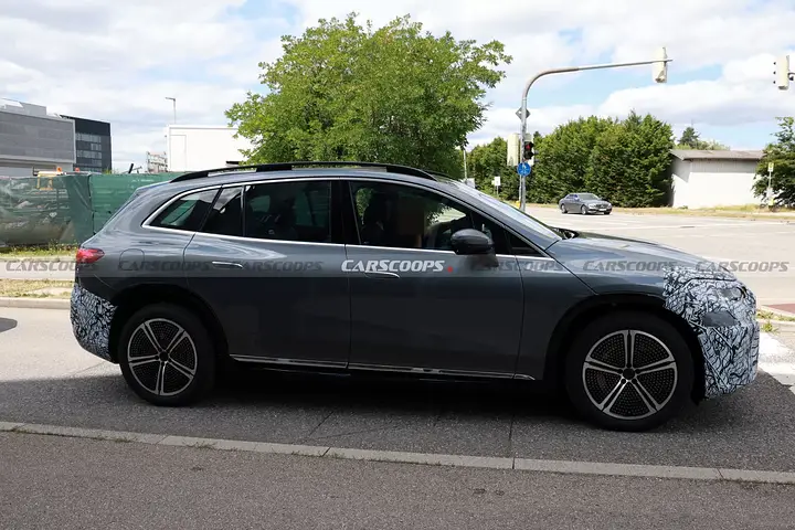 2027-Mercedes-EQS-SUV-724-8-1536x1024