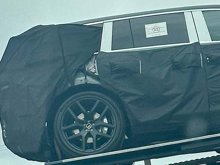 us-spec-genesis-gv90-coach-door-2