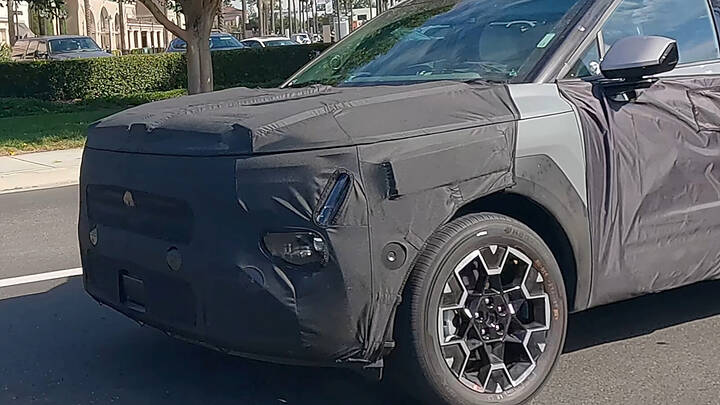 2027 Hyundai Tucson LWB US spec spotted 0-21 screenshot