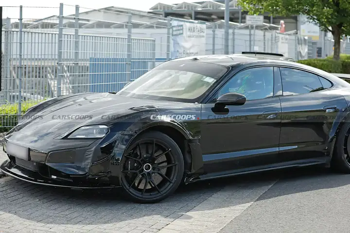 Porsche-Taycan-Manthey-Hardcore-Prototype-715-19-1536x1026