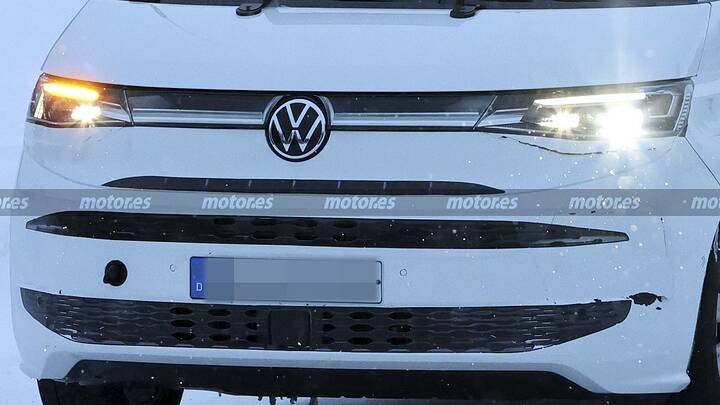 imgi_19_volkswagen-california-ocean-t7-multivan-facelift-fotos-espia-2027-2026112103-1768824126_5