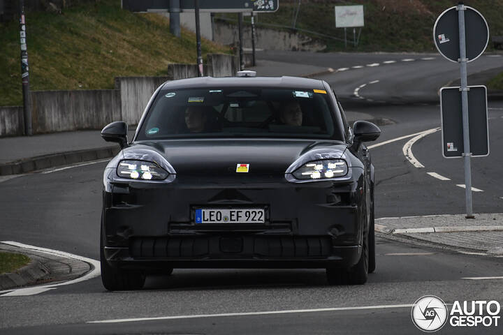 porsche-cayenne-coupe-ev-152c9-c107907042025213318_1