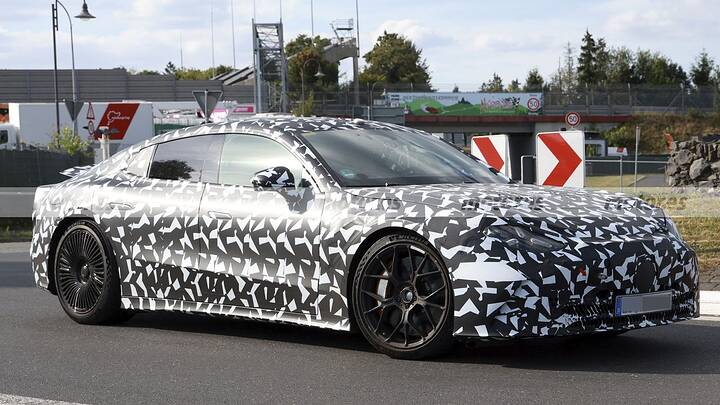 mercedes-amg-gt-berlina-2026-fotos-espia-2025109703-1755853082_6