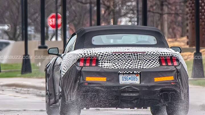 imgi_164_ford-mustang-dark-horse-sc-convertible-spy-photo-newcarscoops--2