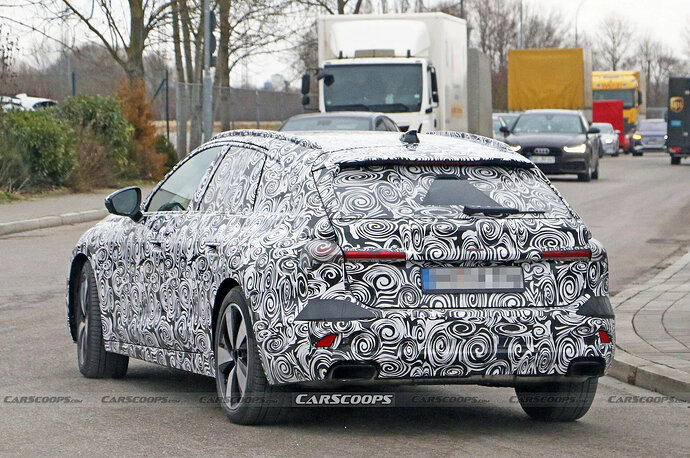 New_2024-Audi-A4-Avant-9