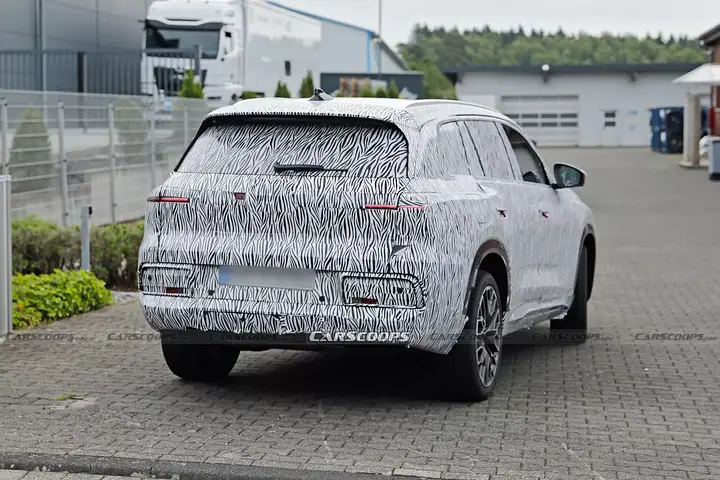 Audi-Q6-etron-China-scoop-00021-1536x1025