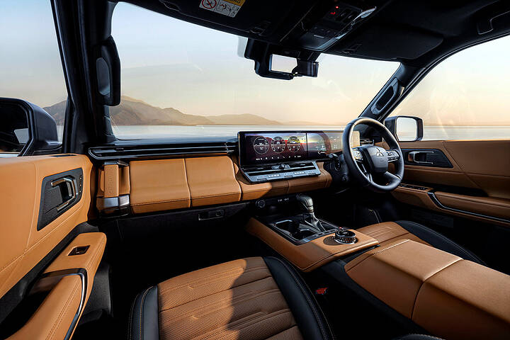 2027 Mitsubishi Pajero newcarscoops_04