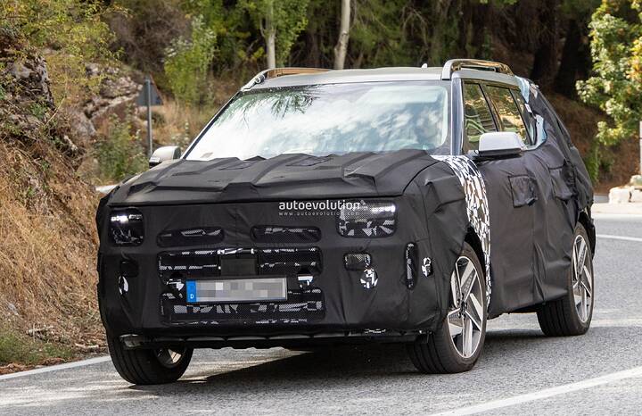 all-new-2026-hyundai-nexo-remains-committed-to-hydrogen-up-to-500-mile-range-rumored_1