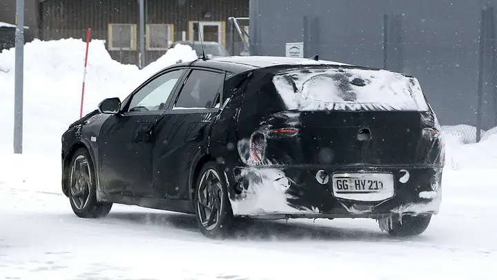Kia Ceed spyshots 2025-7