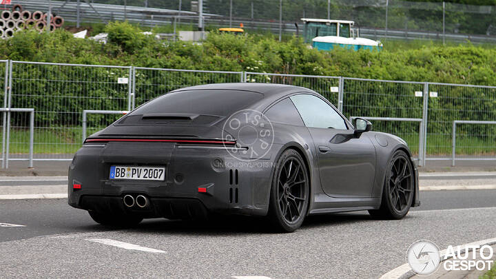 porsche-992-gt3-touring-mkii-c964123052024214921_3