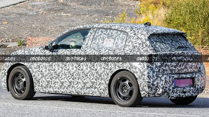 peugeot-e-208-2027-fotos-pruebas-desarrollo-2026116749-1790857514_15