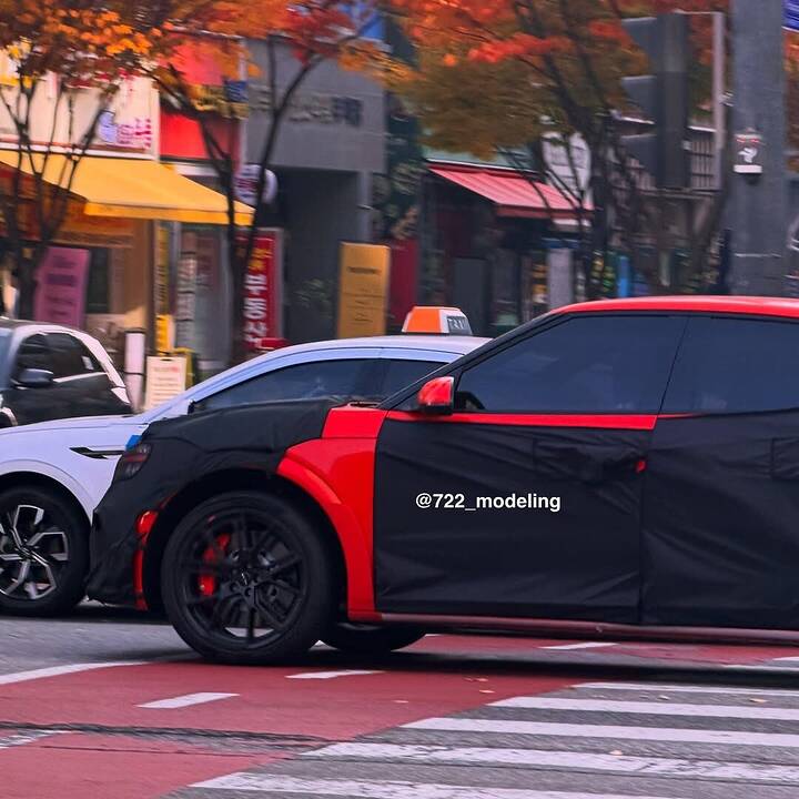 imgi_17_genesis-gv60-magma-november-20-debut