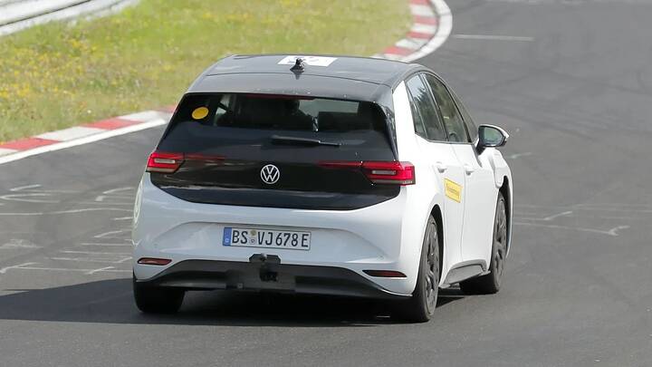 Volkswagen ID.2 spy shots-5