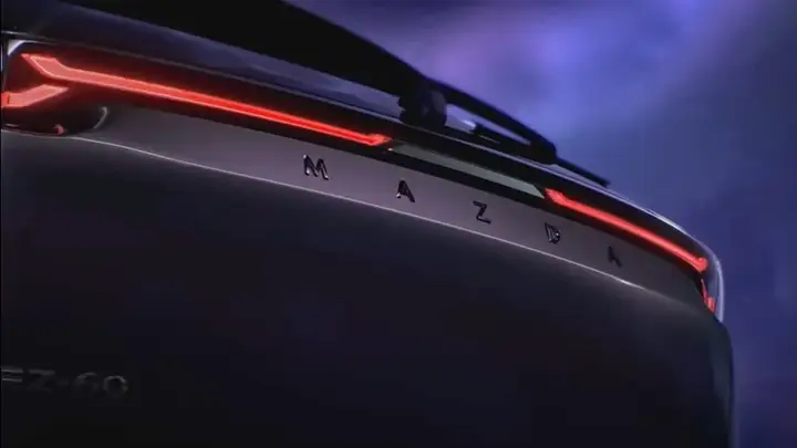 Mazda EZ-60 teaser vid-7