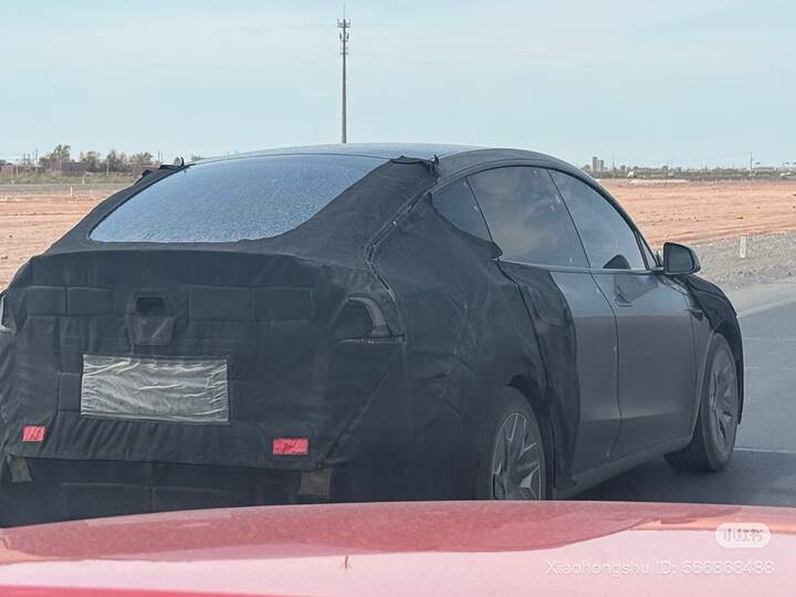 Six-seater Tesla Model Y L was spotted