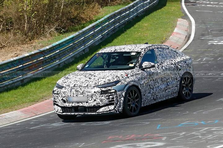 2027 Audi RS Q6 Sportback e-tron was spied -newcarscoops_12image